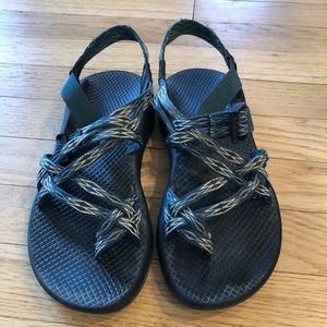 Super cute chacos!!